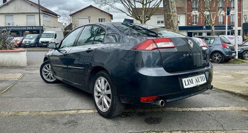 RENAULT LAGUNA III 2011