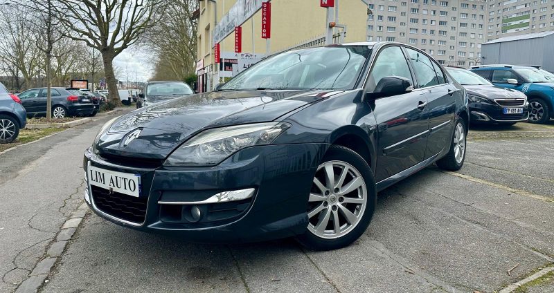 RENAULT LAGUNA III 2011