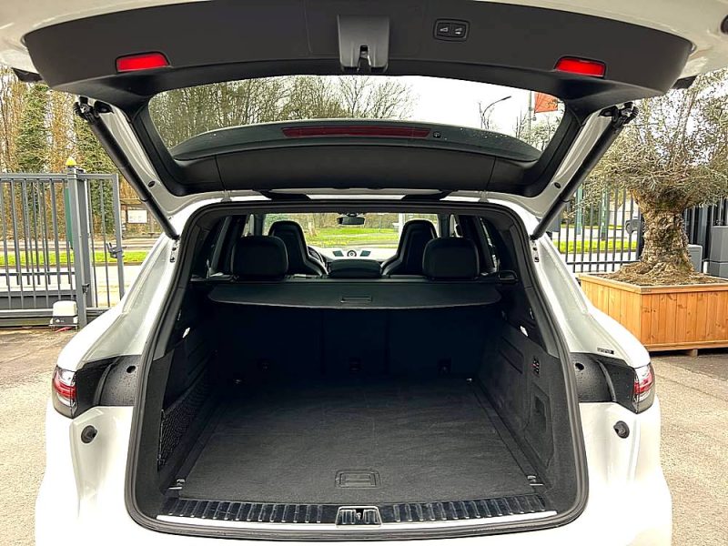 PORSCHE CAYENNE III 3.0 V6 E-HYBRID 462 PLATINUM EDITION TOIT OUVRANT ORIGINE FRANCE - GARANTIE 1 AN