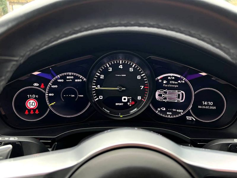 PORSCHE CAYENNE III 3.0 V6 E-HYBRID 462 PLATINUM EDITION TOIT OUVRANT ORIGINE FRANCE - GARANTIE 1 AN