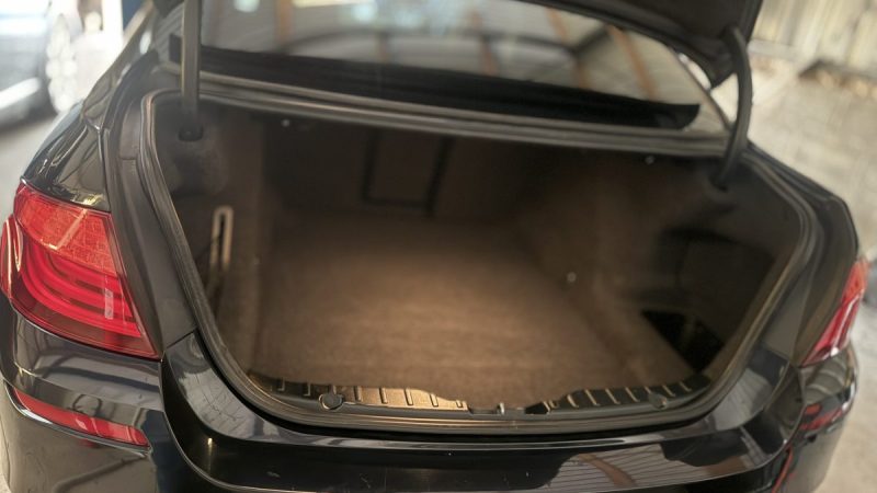 BMW SERIE 5 (F10) 535d 300 pack M Sport A