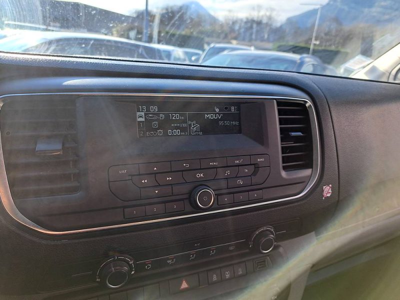 1.6 BlueHDi 115cv Confort BVM6 9 PLACES