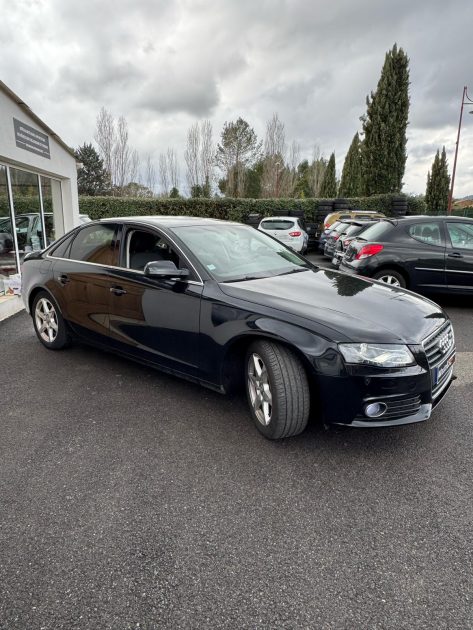AUDI A4 2011 2.0 TDI 140cv Ambition / Distribution OK / Révisée / CT OK 