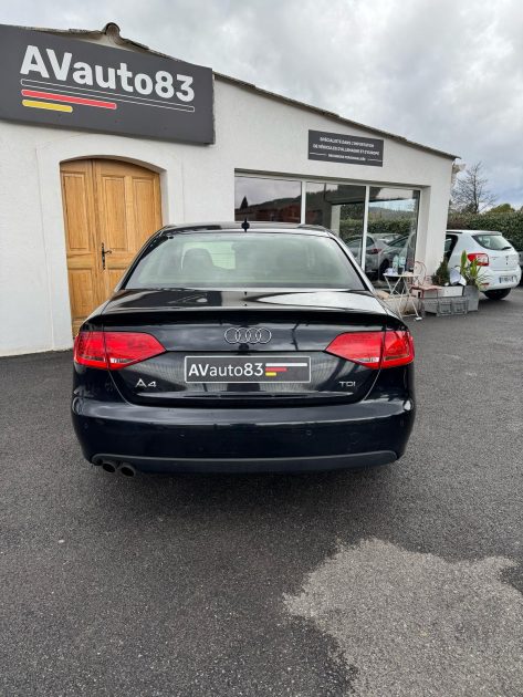AUDI A4 2011 2.0 TDI 140cv Ambition / Distribution OK / Révisée / CT OK 