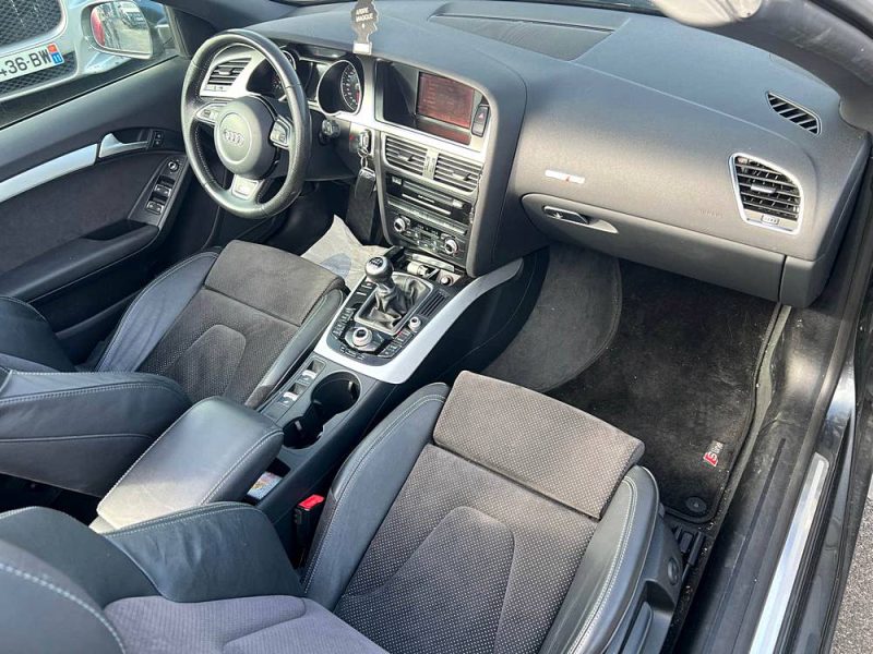 AUDI A5 CABRIOLET 2012