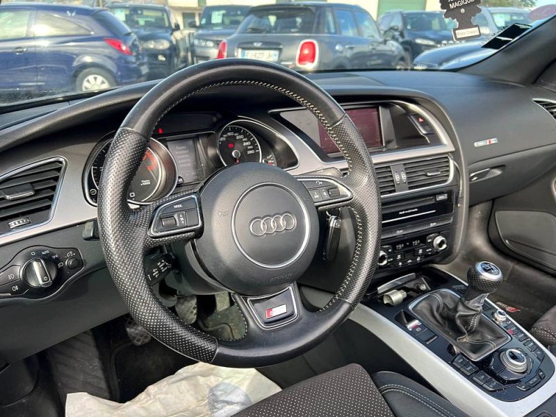 AUDI A5 CABRIOLET 2012