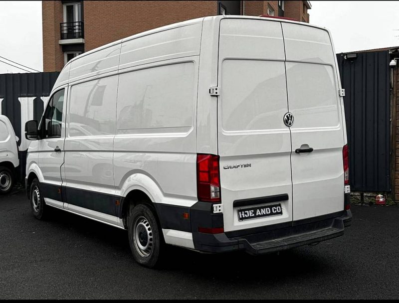 VOLKSWAGEN CRAFTER 2022