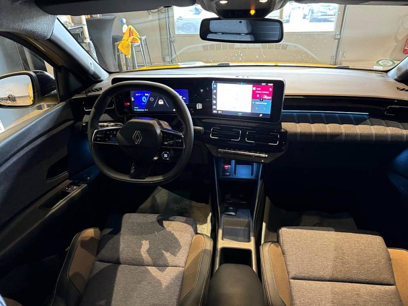 RENAULT RENAULT 5 E-TECH ELECTRIC 2024