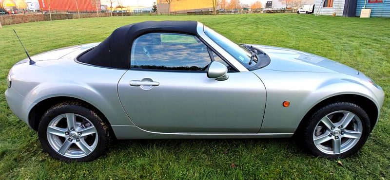 MAZDA MX5 1.8 ROADSTER 126cv ENERGY - 03/2007 - 87.400 Kms