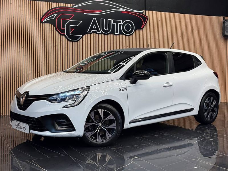 RENAULT CLIO 2023