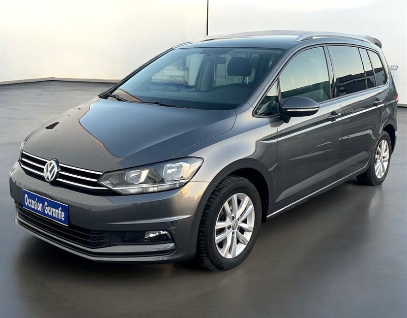 VOLKSWAGEN TOURAN 2017