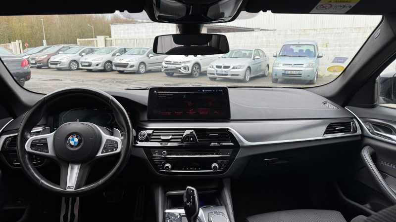 BMW SERIE 5 LCI Touring 530d xDrive 3.0 L Steptronic8 286 cv Boîte auto GARANTIE 6 MOIS