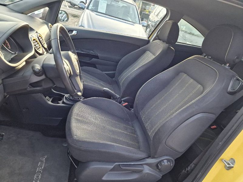 OPEL CORSA 2012