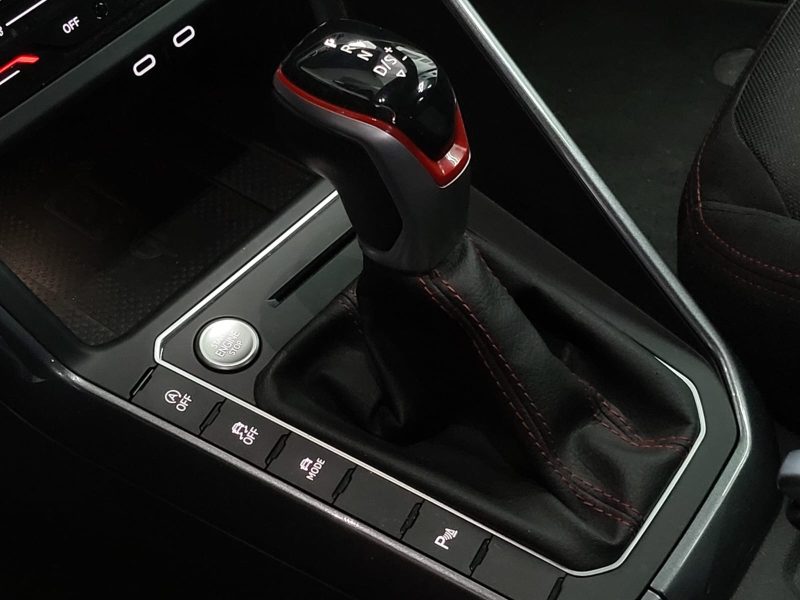 VOLKSWAGEN POLO VI GTI 2.0 TSI 207cv Boîte Auto DSG7