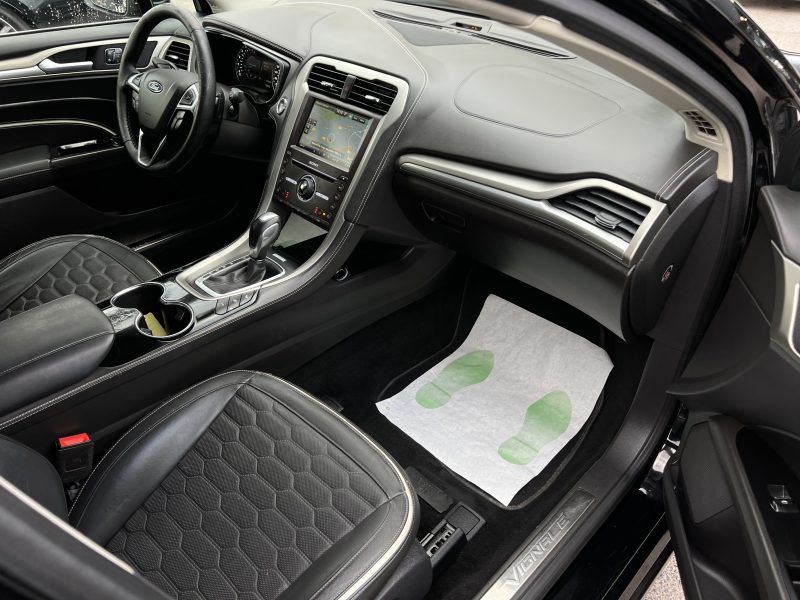 FORD MONDEO IV VIGNALE 2.0 TDCI 180 Cv BOITE AUTO CUIR GRAND ECRAN GPS CAMERA RECUL - GARANTIE 1 AN