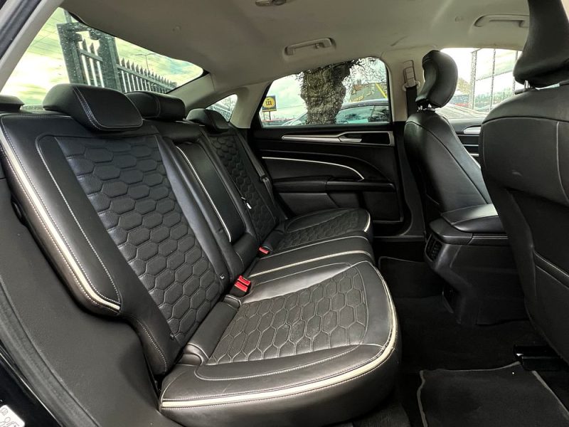 FORD MONDEO IV VIGNALE 2.0 TDCI 180 Cv BOITE AUTO CUIR GRAND ECRAN GPS CAMERA RECUL - GARANTIE 1 AN