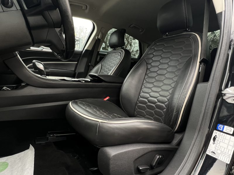 FORD MONDEO IV VIGNALE 2.0 TDCI 180 Cv BOITE AUTO CUIR GRAND ECRAN GPS CAMERA RECUL - GARANTIE 1 AN