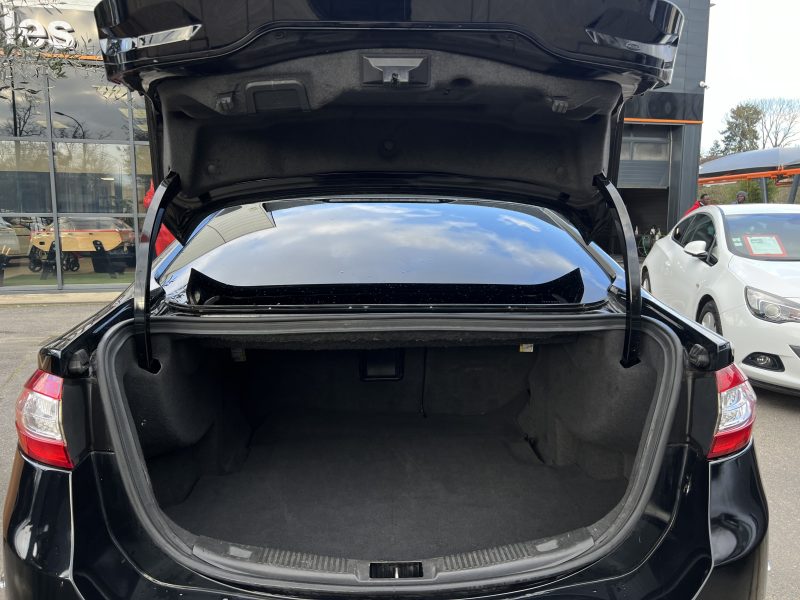 FORD MONDEO IV VIGNALE 2.0 TDCI 180 Cv BOITE AUTO CUIR GRAND ECRAN GPS CAMERA RECUL - GARANTIE 1 AN