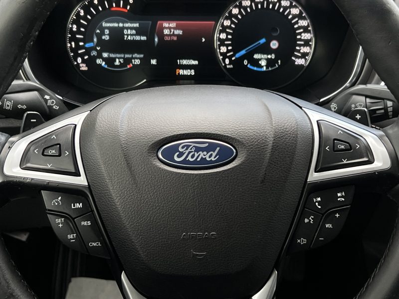 FORD MONDEO IV VIGNALE 2.0 TDCI 180 Cv BOITE AUTO CUIR GRAND ECRAN GPS CAMERA RECUL - GARANTIE 1 AN