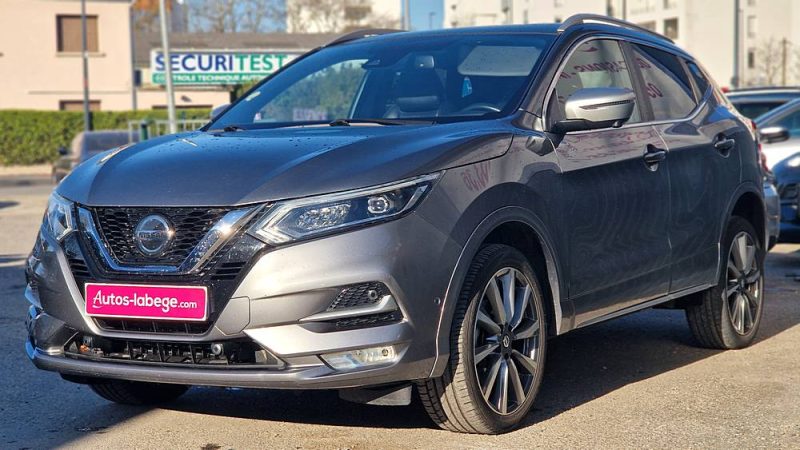 NISSAN QASHQAI 2019