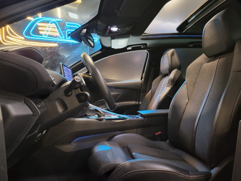 PEUGEOT 3008 1.6 THP 165CV GT LINE / TOIT OUVANT / FOCAL / SIEGES ELECTRIQUES A MEMOIRE / APPLE CARP