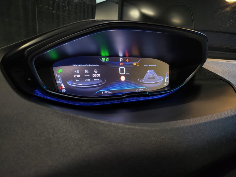 PEUGEOT 3008 1.6 THP 165CV GT LINE / TOIT OUVANT / FOCAL / SIEGES ELECTRIQUES A MEMOIRE / APPLE CARP