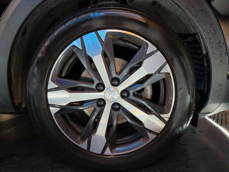 PEUGEOT 3008 1.6 THP 165CV GT LINE / TOIT OUVANT / FOCAL / SIEGES ELECTRIQUES A MEMOIRE / APPLE CARP