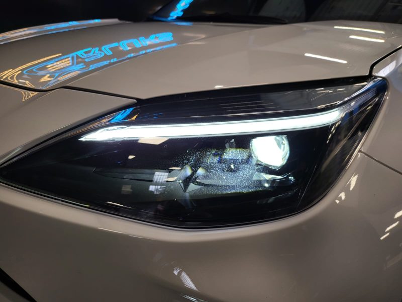 TOYOTA YARIS CROSS 116H DESIGN / 1ERE MAIN / APPLE CARPLAY / SIEGES CHAUFFANTS & CLIMATISES