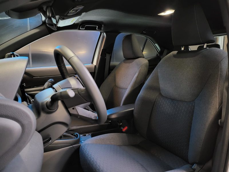 TOYOTA YARIS CROSS 116H DESIGN / 1ERE MAIN / APPLE CARPLAY / SIEGES CHAUFFANTS & CLIMATISES