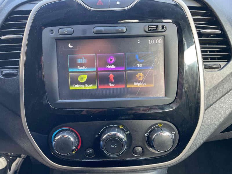 RENAULT CAPTUR BUSINESS