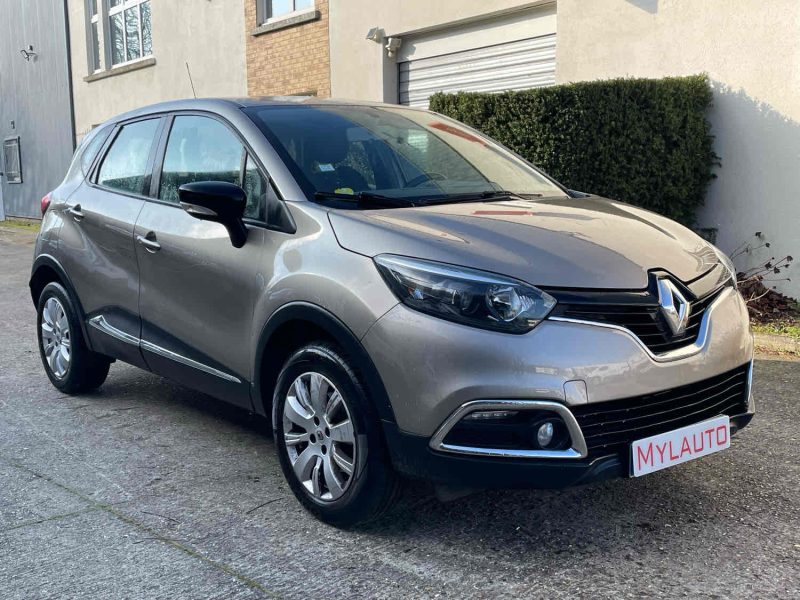 RENAULT CAPTUR BUSINESS