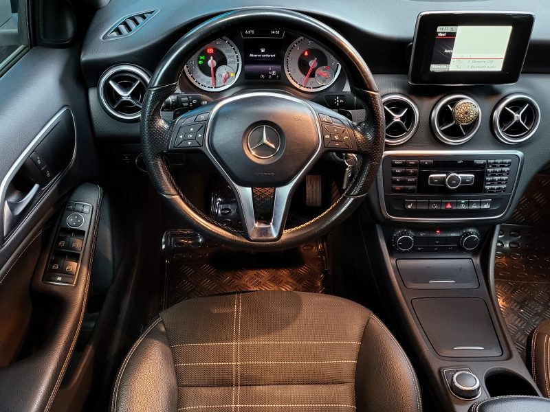 MERCEDES-BENZ CLASSE A 180 122cv Sensation Boîte Auto 7G-DCT