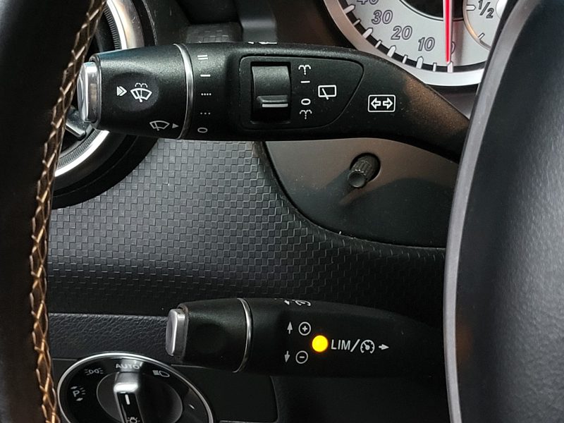 MERCEDES-BENZ CLASSE A 180 122cv Sensation Boîte Auto 7G-DCT