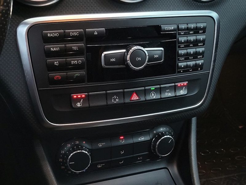 MERCEDES-BENZ CLASSE A 180 122cv Sensation Boîte Auto 7G-DCT