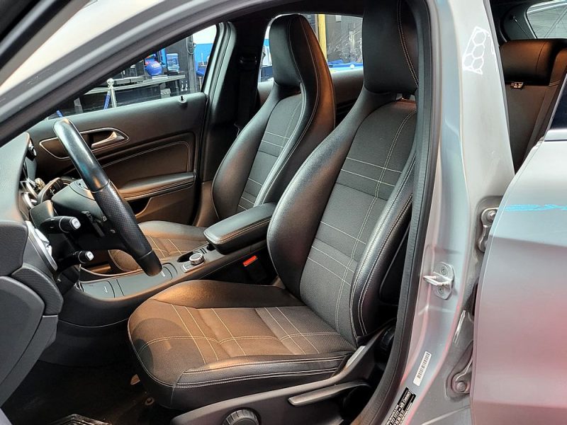 MERCEDES-BENZ CLASSE A 180 122cv Sensation Boîte Auto 7G-DCT