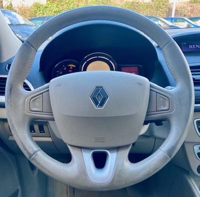 RENAULT SCENIC 3 2009