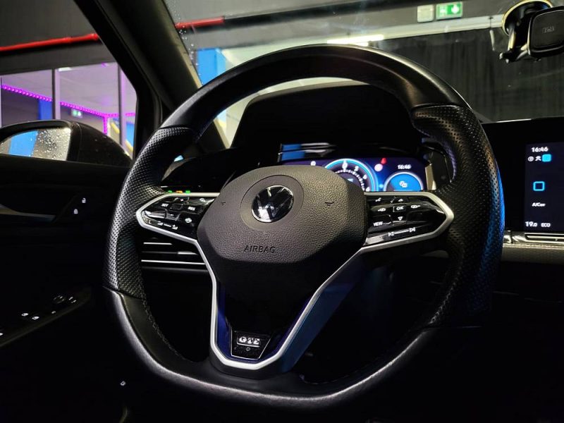VOLKSWAGEN GOLF GTE 1.4 TSI 245CH eHYBRID / SUIVIE VOLKSWAGEN + VIRTUAL COCKPIT + CARPLAY /