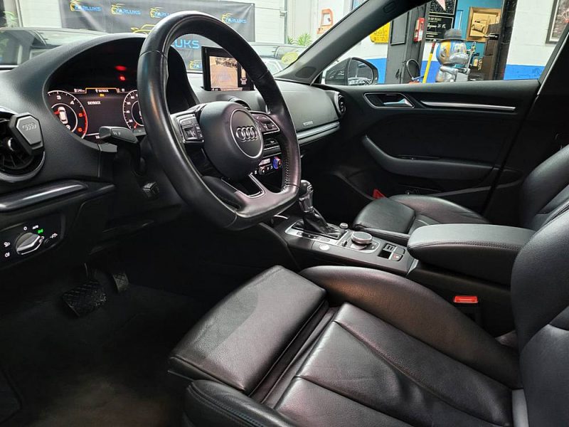 AUDI A3 SPORTBACK 2.0 TDI 150cv Design Luxe Boîte Auto S-Tronic7