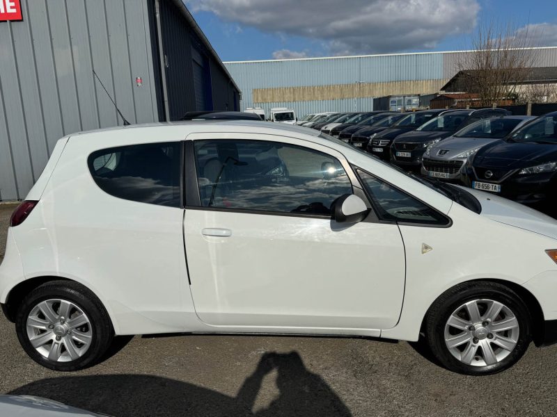 MITSUBISHI COLT 1.1i 75CH