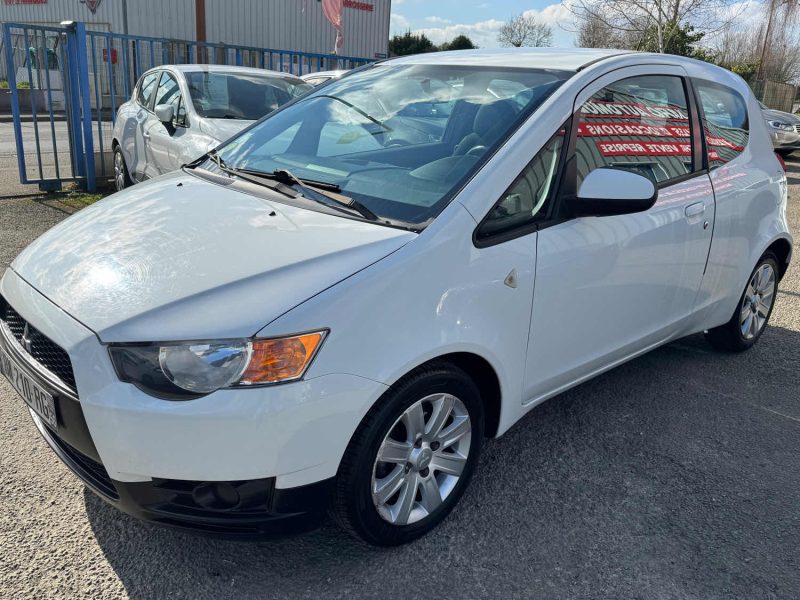 MITSUBISHI COLT 1.1i 75CH