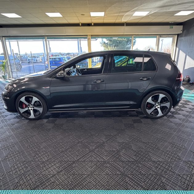 VOLKSWAGEN GOLF 2.0 TSI 230 cv GTI Performance Garantie 12 mois