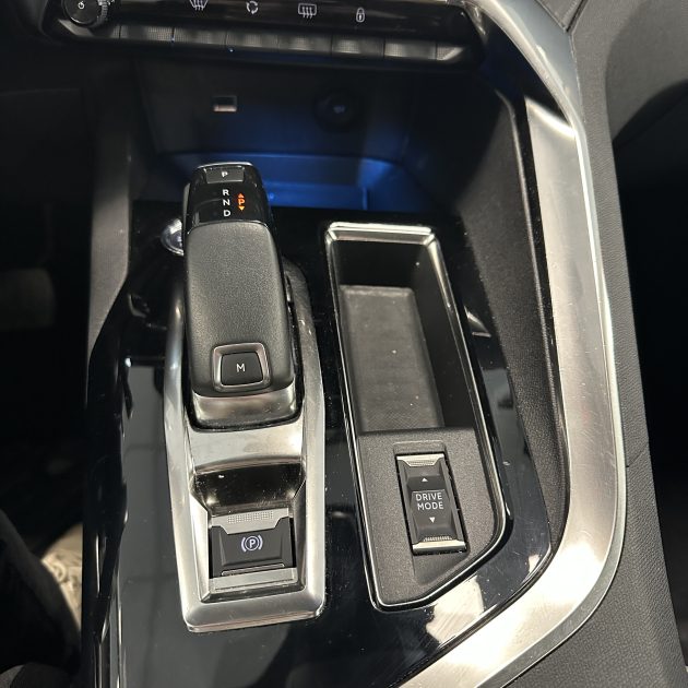 PEUGEOT 3008 1.5 BLUEHDI 130 cv Active Business Garantie 12 mois