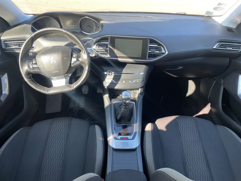 PEUGEOT 308 SW  1.2i 130CV