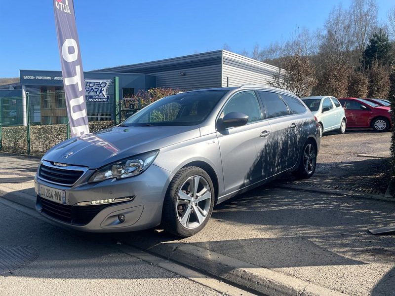 PEUGEOT 308 SW  1.2i 130CV