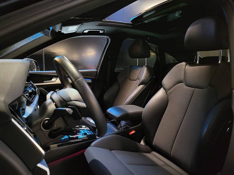 AUDI Q5 SPORTBACK 2.0 35-TDI Mild Hybrid S-Line / TOIT OUVRANT + MATRIX LED + ENTRETIEN AUDI /