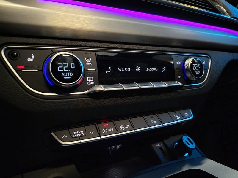 AUDI Q5 SPORTBACK 2.0 35-TDI Mild Hybrid S-Line / TOIT OUVRANT + MATRIX LED + ENTRETIEN AUDI /