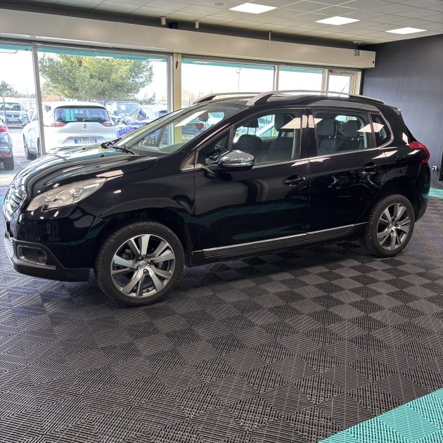 PEUGEOT 2008 1.6 BlueHDi 120 CV ALLURE Garantie 12 mois