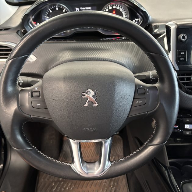PEUGEOT 2008 1.6 BlueHDi 120 CV ALLURE Garantie 12 mois