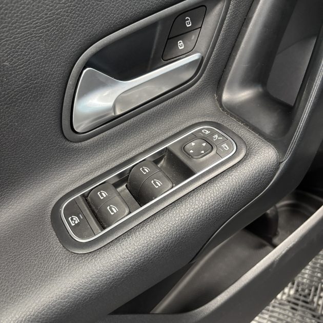 MERCEDES CLASSE A 2.0 180 D 116 cv BUSINESS LINE Garantie 12 mois