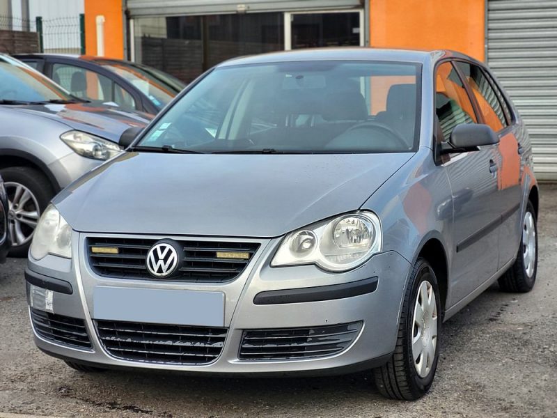 VOLKSWAGEN POLO IV 2009